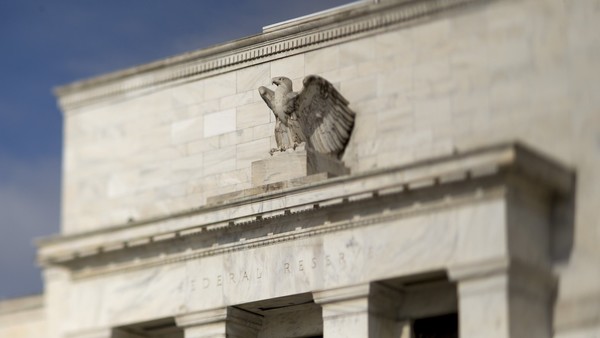 Investors Count On Fed Rate Rise As Gold Eyes Fourth Weekly Loss